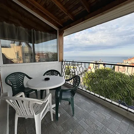 Apartment Obzor, Orkinos *