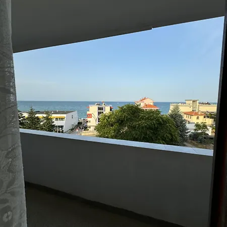 Obzor, Orkinos Apartament