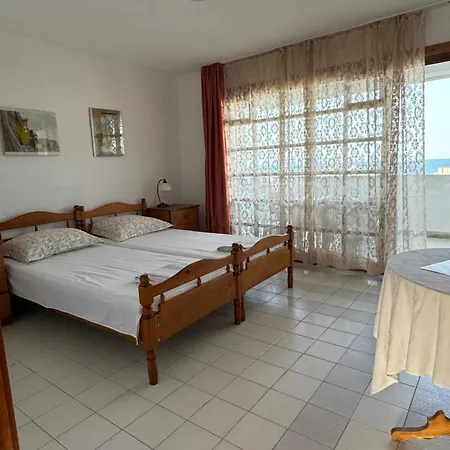 Obzor, Orkinos 오브조르